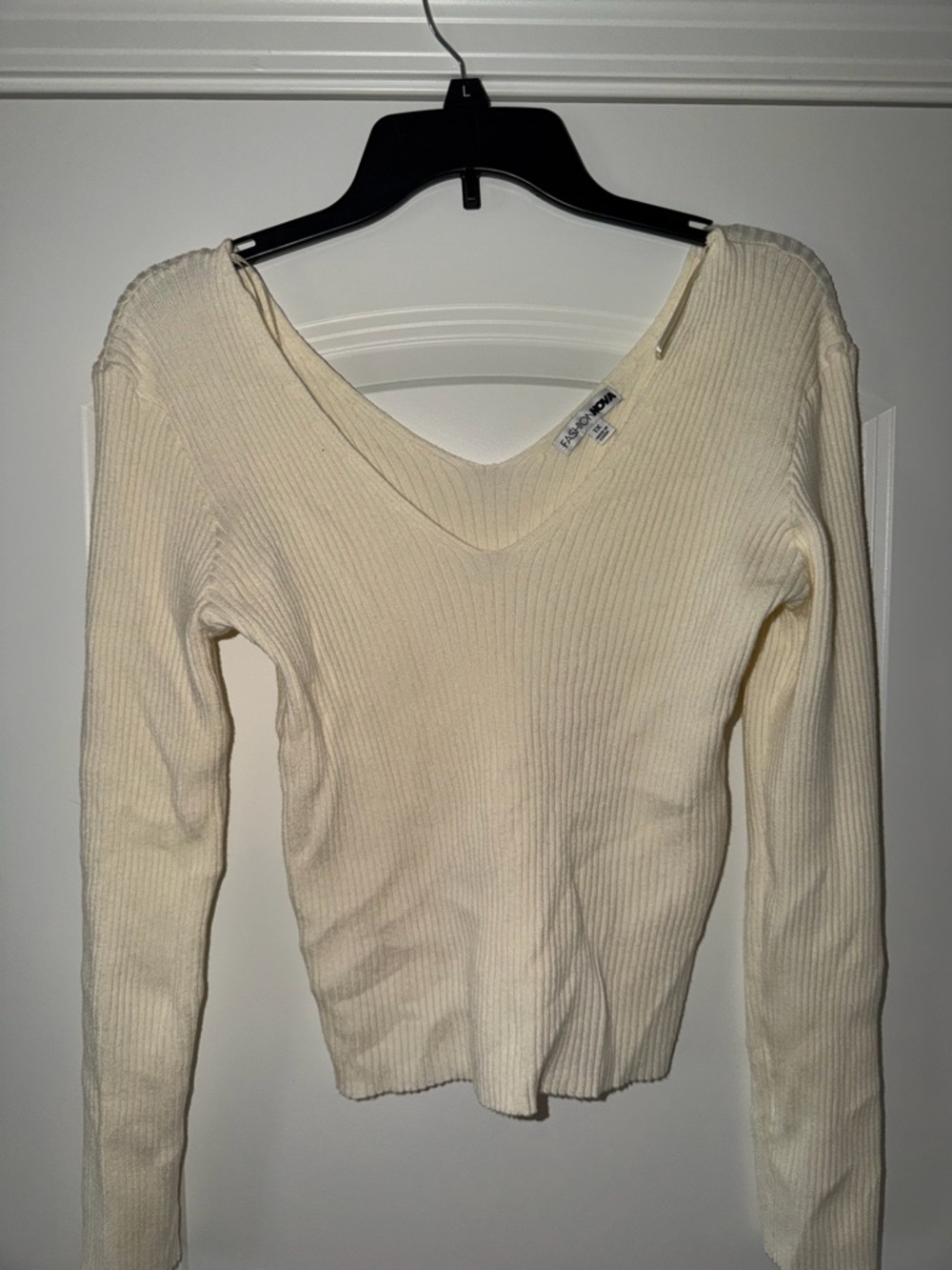 Fashion Nova Ribbed V-Neck Cream Long Sleeve Top 1X